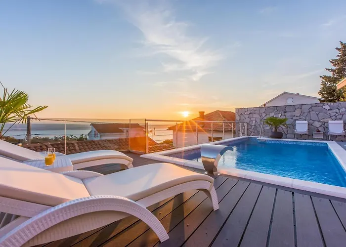 Holiday home Hojka 2 *